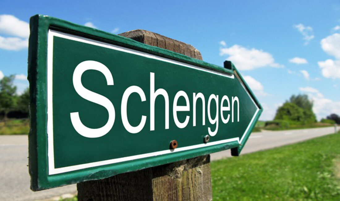 Schengen Bölgesi ülkelerinden birine