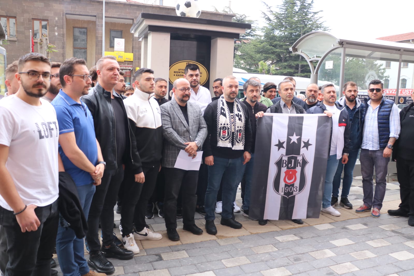 Beşiktaşlılar, Suç Duyurusunda Bulundu